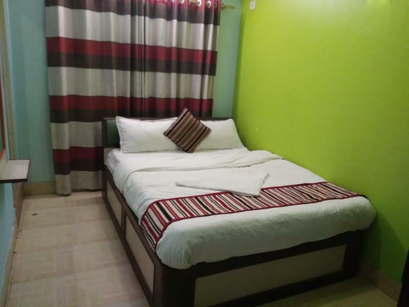 Oyo 145 Sirahali Khusbu Hotel &Lodge 카트만두 외부 사진