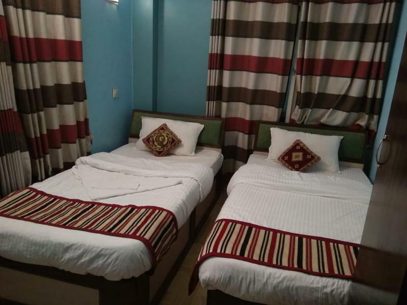 Oyo 145 Sirahali Khusbu Hotel &Lodge 카트만두 외부 사진
